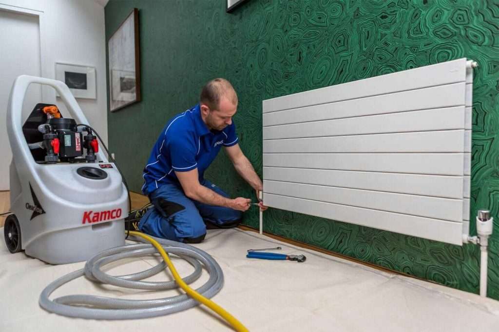 Power flushing radiator